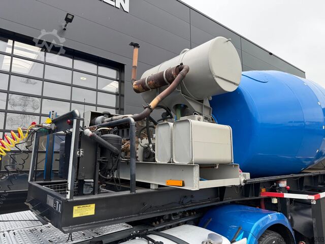 Standard-SZM DAF XF 105 460 + Mixeroplegger 14 M3 met Motor