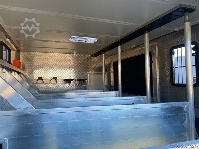 Livestock transporter MAN TGL 8180 Gimmel 1-4 Pferde Wohnmobilzulassung