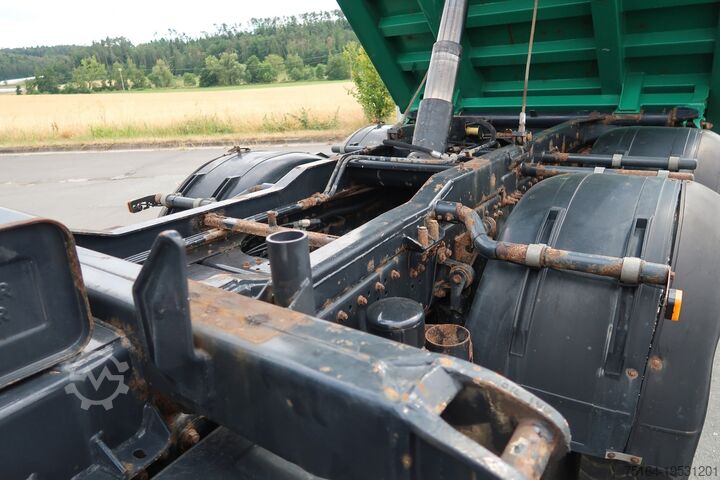 Dreiseitenkipper LKW MAN TGA 26.440 6x4 BB
