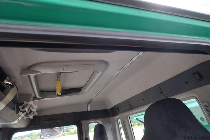 Dreiseitenkipper LKW MAN TGA 26.440 6x4 BB