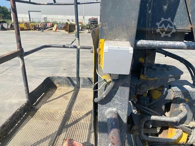 Teleskopische Hebebühne Aichi SR18A