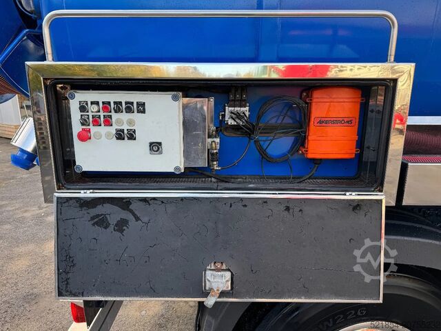 Saugfahrzeug Volvo FM 420 6x2*4, 15m3 Sludge / Vacuum-truck, 2010