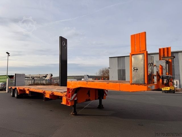 Tieflader-Sattelauflieger DINKEL DSAFA 36000 Schräglader/Tieflader 2x Lenkachse