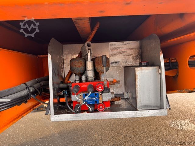 Tieflader-Sattelauflieger DINKEL DSAFA 36000 Schräglader/Tieflader 2x Lenkachse