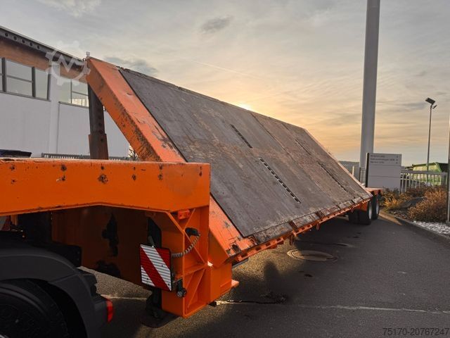 Tieflader-Sattelauflieger DINKEL DSAFA 36000 Schräglader/Tieflader 2x Lenkachse