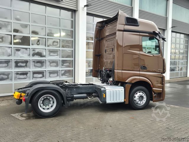 Standard SZM MERCEDES-BENZ Actros 1848 LS Öl-Retarder Standklima