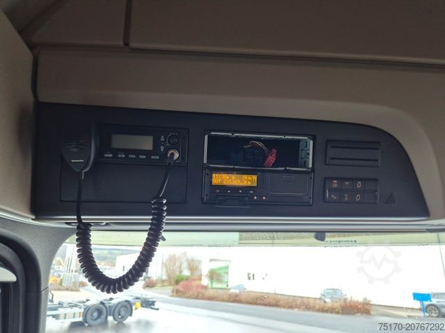 Standard SZM MERCEDES-BENZ Actros 1845 LSnRL Standklima Vollspoiler