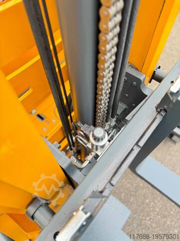 Reach trucks Jungheinrich ETV 216 - Service Neu - Batterie 80% - 5.693 Std. - 9,02m