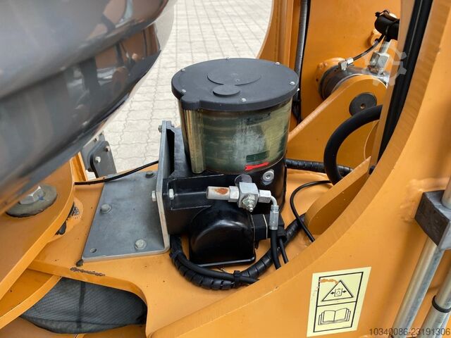 Case 321 F, Schaufel, nur 3.050 h ! Case 321 F, Schaufel, nur 3.050 h !