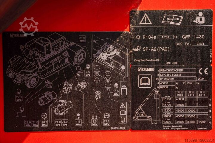 Full-container reach stacker Kalmar DRG450-60S5M