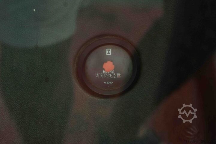 Full-container reach stacker Kalmar DRF450-60S5