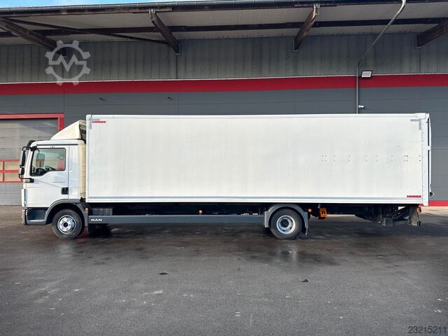 Box truck MAN TGL 10.220 4x2 BL Koffer/LBW/EBA/LGS