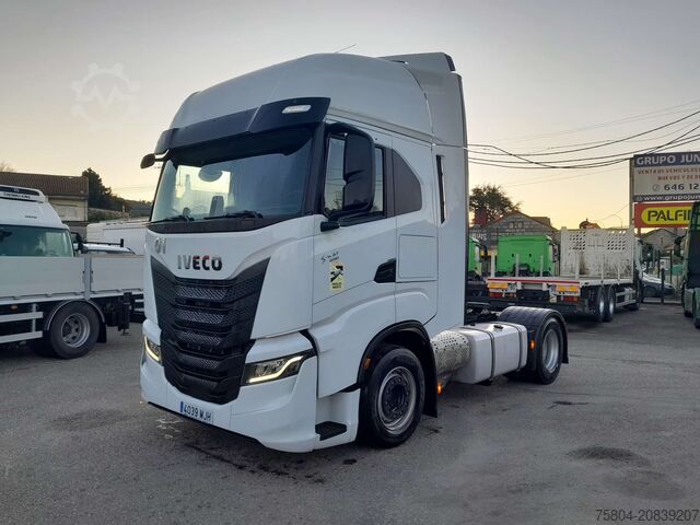 Standard SZM Iveco AS440ST/P