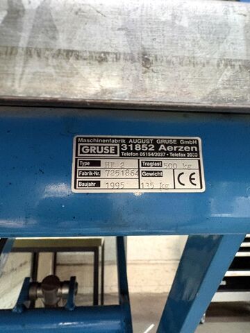Lot of height-adjustable platform trucks Platform Carts Height-adjustable