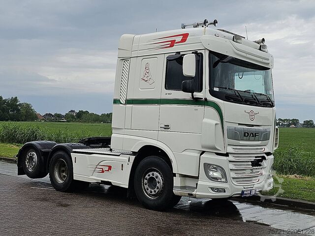Standard-SZM DAF XF 530 6X2 FTR SPACECAB