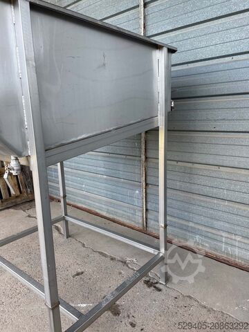 Stainless steel hopper 1200 L - -