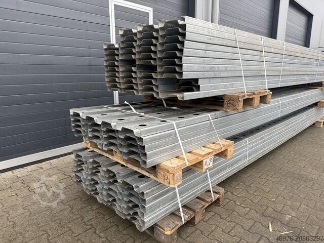 High-bay warehouse steel beams CS-Profil Profilabm.: CS 250 x 50 x 40 Gesamtlänge: 5.550 mm