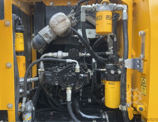 Crawler excavator JCB JS 210 LC 2017