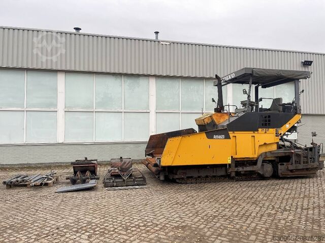 Paver Volvo ABG 6820