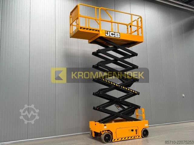 Scherenhebebühne JCB S 4046 E
