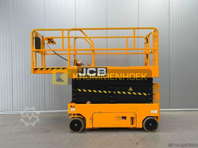 Scherenhebebühne JCB S 4046 E