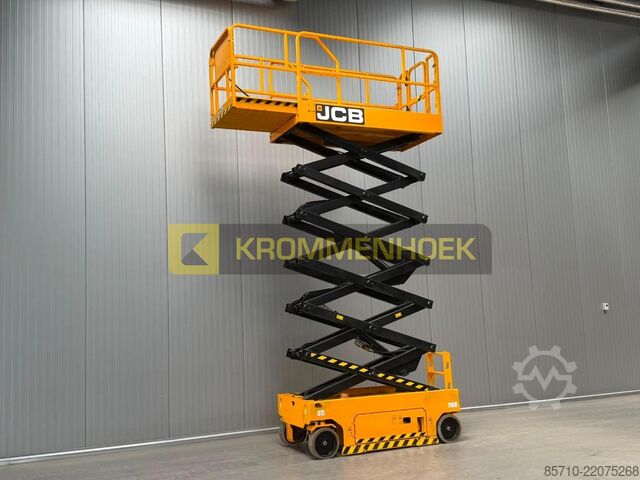 Scherenhebebühne JCB S 4046 E