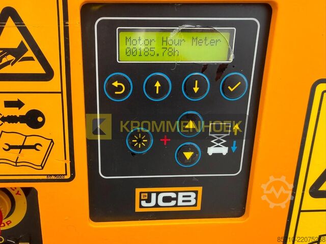Scherenhebebühne JCB S 4046 E