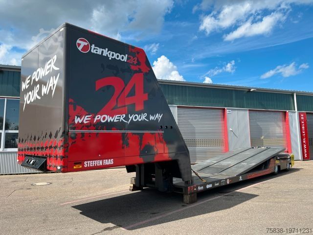 Low loader semitrailer  Maskin/EKSJÖ Rennsport Tieflader*Radmulden*