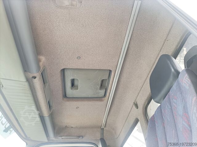 Hook lift truck with crane Mercedes-Benz ATEGO 1828