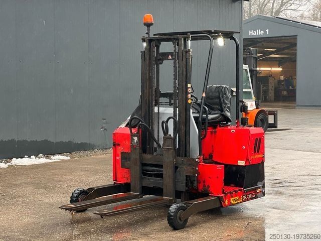 Schubmaststapler PALFINGER F3 151 64 Mitnahmestapler ÜBER 15 x Vorhand .