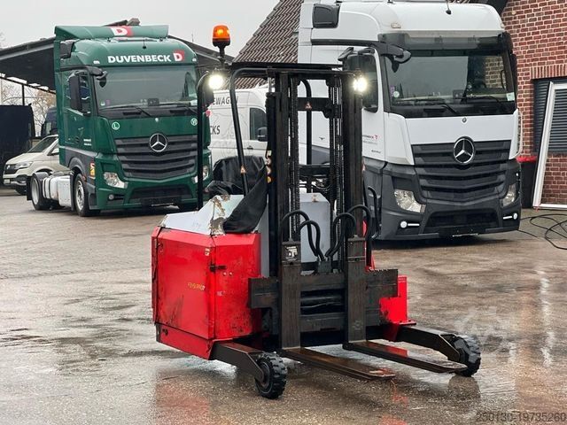 Schubmaststapler PALFINGER F3 151 64 Mitnahmestapler ÜBER 15 x Vorhand .