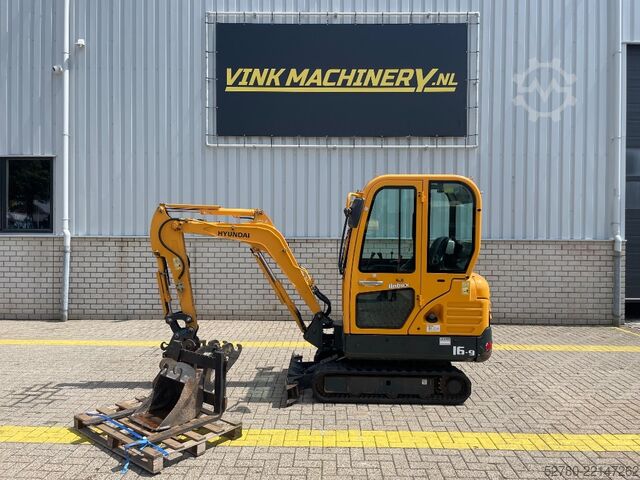 Mini excavator Hyundai Robex 16-9