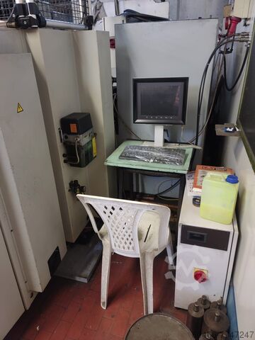 HM SĂ€gen Schleifmaschine mit Lader VOLLMER CHD250+ND230