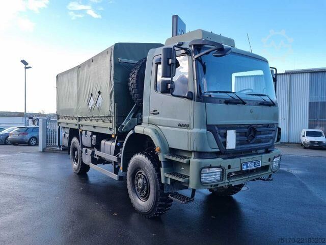Sliding tarpaulin Mercedes-Benz Axor 1829 A 4x4 Pritsche/Plane 3 Stück
