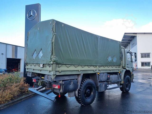Sliding tarpaulin Mercedes-Benz Axor 1829 A 4x4 Pritsche/Plane 3 Stück