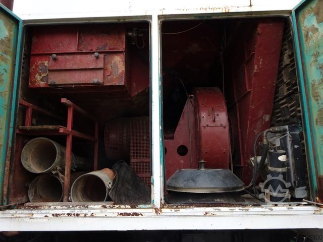Vacuum tank truck MERCEDES-BENZ 2527 Saugbagger. RSP