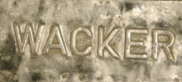 Flaschenrüttler mit 2 Flaschen Wacker TU1.6/42/200