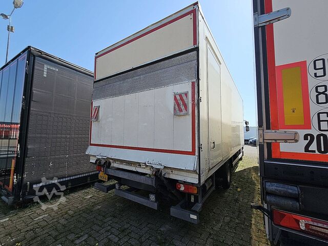 Koffer RENAULT D 220