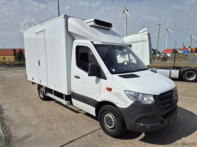 Refrigerated-freezer transport (box truck) Mercedes-Benz SPRINTER 314 CDI