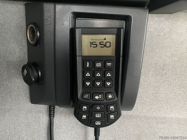 Volume tractor unit RENAULT T460 EURO6 Klima ACC-Tempomat Spurhalteassistent