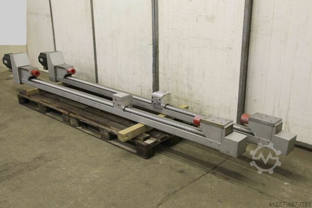 Linear rails with servo drive BJM Verfahrweg 2430 mm