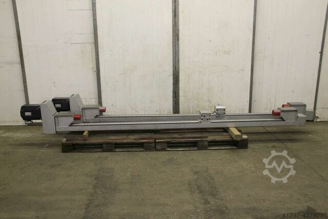 Linear rails with servo drive BJM Verfahrweg 2430 mm