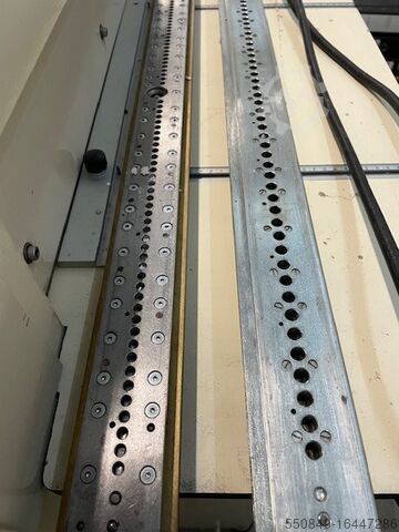 Wire-O punching machine James Burn MF 70