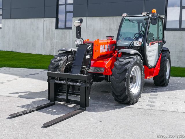 Telescopic forklift Manitou MT 733