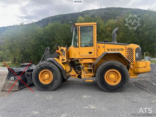 Wheel loader Volvo L90E wheel loader. WATCH VIDEO.