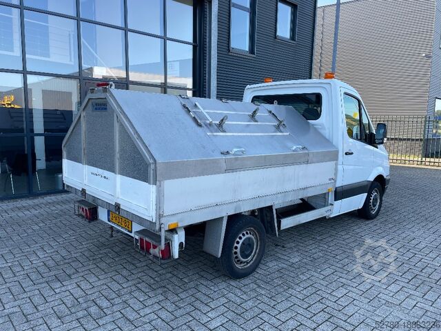 Garbage truck Mercedes-Benz Vuilnisauto 213CDI