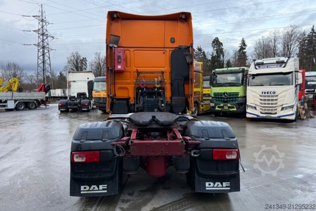 Standard SZM DAF XF510 4x2 ADR