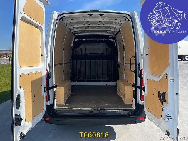 Box van Opel Movano 2.3 DTI L1H2