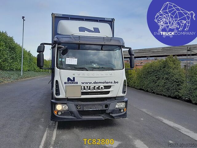 Sliding tarpaulin Iveco EuroCargo 120e25 Euro 5 - ENGINE DAMAGE -