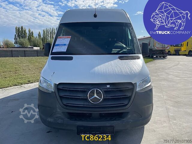 Box van Mercedes-Benz E-SPRINTER L2H2 41kWh